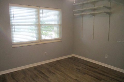 Copropriété à louer à Sun City Center, Floride: 2 chambres, 92.9 m2 № 2093205 - photo 11