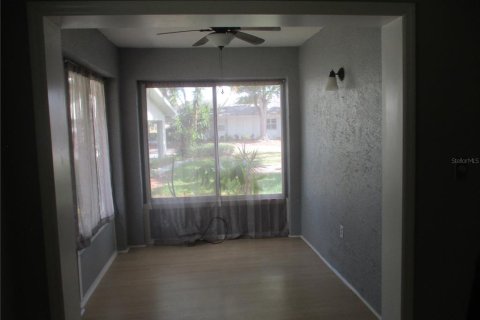 Copropriété à louer à Sun City Center, Floride: 2 chambres, 92.9 m2 № 2093205 - photo 14