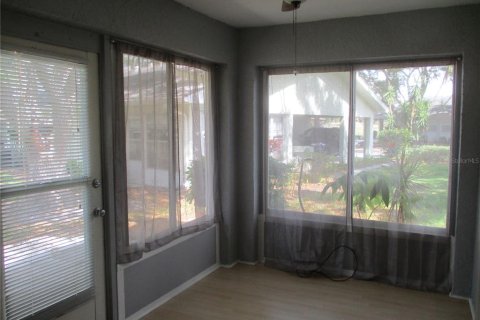Copropriété à louer à Sun City Center, Floride: 2 chambres, 92.9 m2 № 2093205 - photo 13