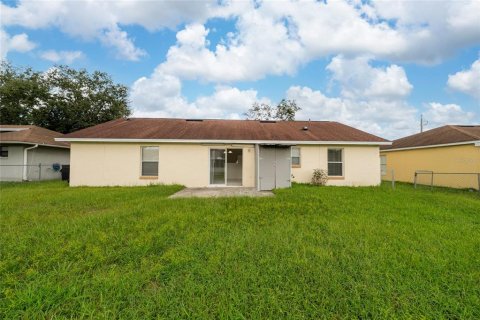Casa en venta en Kissimmee, Florida, 3 dormitorios, 127.74 m2 № 2383853 - foto 19
