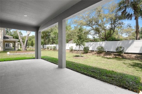 House in Mount Dora, Florida 4 bedrooms, 281.49 sq.m. № 1649340 - photo 21