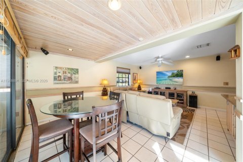 Casa en venta en Palmetto Bay, Florida, 3 dormitorios, 204.76 m2 № 2031907 - foto 23