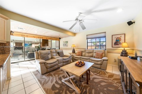 Casa en venta en Palmetto Bay, Florida, 3 dormitorios, 204.76 m2 № 2031907 - foto 22