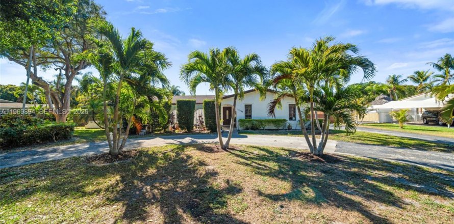 Casa en Palmetto Bay, Florida 3 dormitorios, 204.76 m2 № 2031907