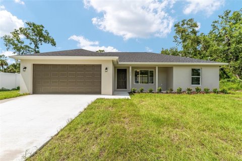 House in Ocala, Florida 3 bedrooms, 116.22 sq.m. № 1885364 - photo 1