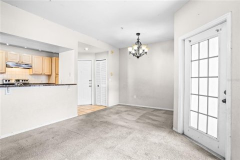 Condo in Longwood, Florida, 2 bedrooms № 2150260 - photo 21