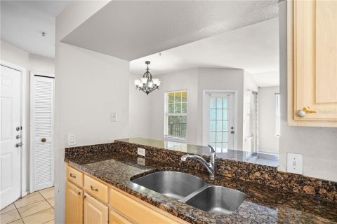 Condo in Longwood, Florida, 2 bedrooms № 2150260 - photo 16