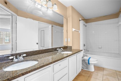 Condo in Longwood, Florida, 2 bedrooms № 2150260 - photo 27