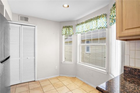 Condo in Longwood, Florida, 2 bedrooms № 2150260 - photo 17