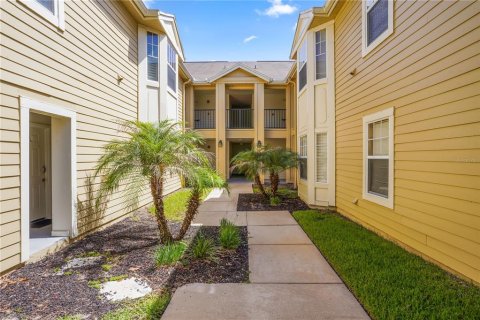 Condo in Longwood, Florida, 2 bedrooms № 2150260 - photo 6
