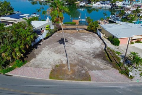 Land in Saint Pete Beach, Florida № 1724795 - photo 3