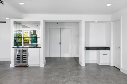 Condominio en venta en Palm Beach, Florida, 2 dormitorios, 165.37 m2 № 2147062 - foto 16