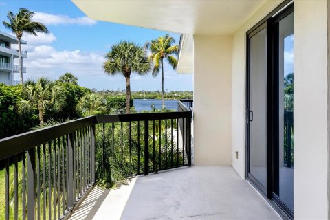 Condominio en venta en Palm Beach, Florida, 2 dormitorios, 165.37 m2 № 2147062 - foto 17