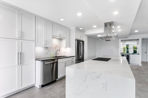 Condominio en venta en Palm Beach, Florida, 2 dormitorios, 165.37 m2 № 2147062 - foto 7