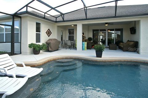 House in Clermont, Florida 3 bedrooms, 294.04 sq.m. № 2225637 - photo 24