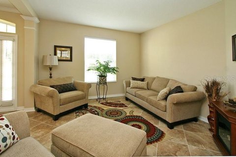 House in Clermont, Florida 3 bedrooms, 294.04 sq.m. № 2225637 - photo 9