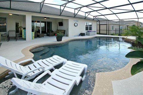 House in Clermont, Florida 3 bedrooms, 294.04 sq.m. № 2225637 - photo 26