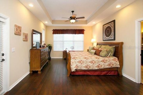 House in Clermont, Florida 3 bedrooms, 294.04 sq.m. № 2225637 - photo 15