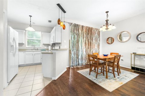 Townhouse in Valrico, Florida 2 bedrooms, 106.09 sq.m. № 1883348 - photo 19