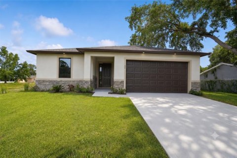 Villa ou maison à Palm Bay, Floride 4 chambres, 179.86 m2 № 2390891