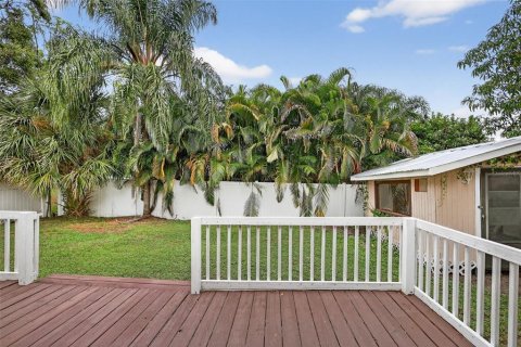 Villa ou maison à vendre à Tampa, Floride: 3 chambres, 136.19 m2 № 2093409 - photo 27