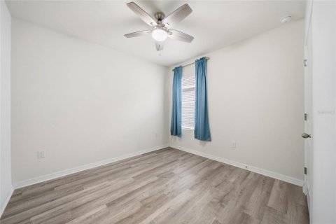 House in Odessa, Florida 3 bedrooms, 140.84 sq.m. № 2408756 - photo 14