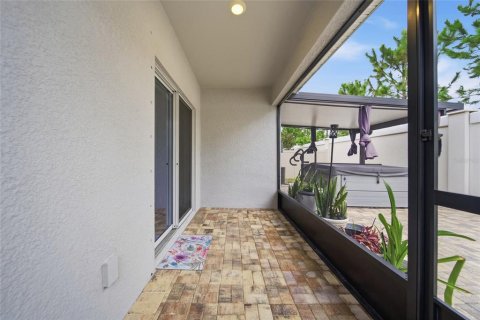 House in Odessa, Florida 3 bedrooms, 140.84 sq.m. № 2408756 - photo 26