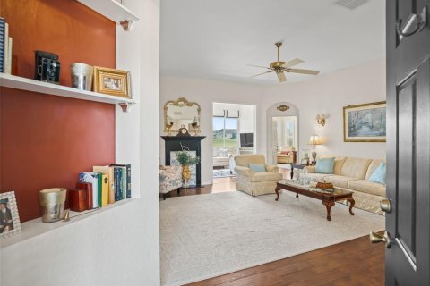 House in Summerfield, Florida 3 bedrooms, 149.85 sq.m. № 2215150 - photo 9