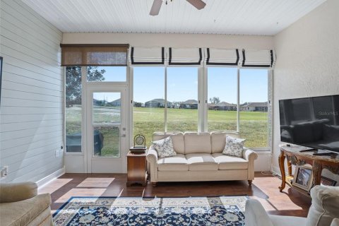House in Summerfield, Florida 3 bedrooms, 149.85 sq.m. № 2215150 - photo 8