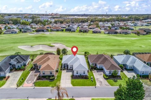 House in Summerfield, Florida 3 bedrooms, 149.85 sq.m. № 2215150 - photo 3