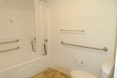Casa en venta en Okeechobee, Florida, 3 dormitorios, 78.04 m2 № 1693189 - foto 14