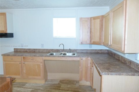 Casa en venta en Okeechobee, Florida, 3 dormitorios, 78.04 m2 № 1693189 - foto 6