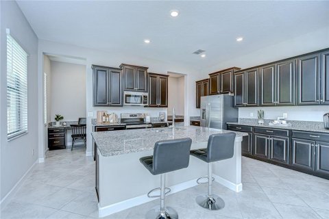 Casa en venta en Wesley Chapel, Florida, 5 dormitorios, 308.99 m2 № 1819053 - foto 24