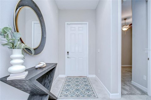 Casa en venta en Wesley Chapel, Florida, 5 dormitorios, 308.99 m2 № 1819053 - foto 9