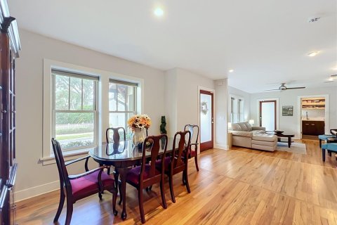 Villa ou maison à vendre à Orlando, Floride: 4 chambres, 289.02 m2 № 2437345 - photo 13