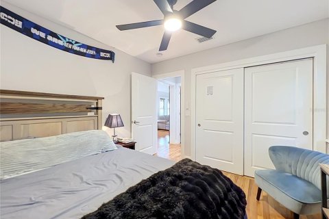 Villa ou maison à vendre à Orlando, Floride: 4 chambres, 289.02 m2 № 2437345 - photo 28