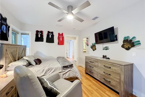 Villa ou maison à vendre à Orlando, Floride: 4 chambres, 289.02 m2 № 2437345 - photo 30