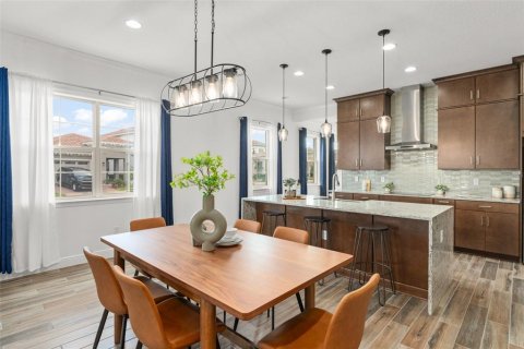 Casa en venta en Orlando, Florida, 4 dormitorios, 295.43 m2 № 1778241 - foto 11
