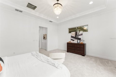 Casa en venta en Orlando, Florida, 4 dormitorios, 295.43 m2 № 1778241 - foto 18