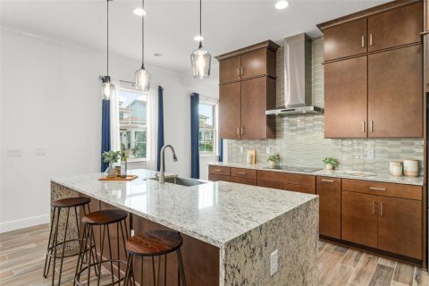 Casa en venta en Orlando, Florida, 4 dormitorios, 295.43 m2 № 1778241 - foto 10