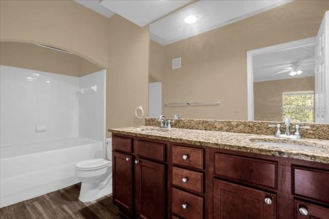 Copropriété à vendre à Lake Mary, Floride: 2 chambres, 109.81 m2 № 2093427 - photo 18