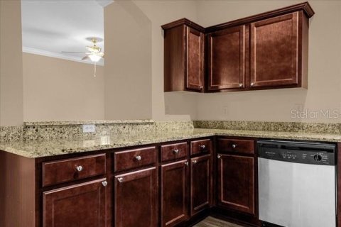 Copropriété à vendre à Lake Mary, Floride: 2 chambres, 109.81 m2 № 2093427 - photo 10