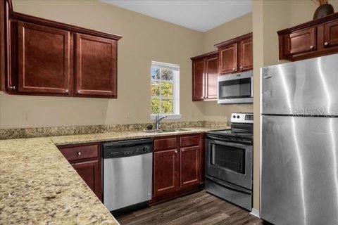 Copropriété à vendre à Lake Mary, Floride: 2 chambres, 109.81 m2 № 2093427 - photo 12
