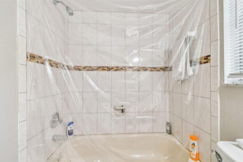 Купить коммерческую недвижимость в Тампа, Флорида 6 спален, 159.33м2, № 1789533 - фото 21