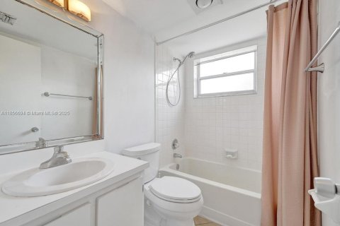 Condo in Davie, Florida, 3 bedrooms  № 1878897 - photo 5