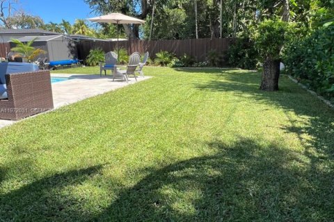 Villa ou maison à louer à Miami, Floride: 3 chambres, 128.58 m2 № 2042279 - photo 28