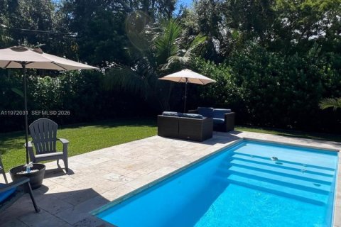 Villa ou maison à louer à Miami, Floride: 3 chambres, 128.58 m2 № 2042279 - photo 19