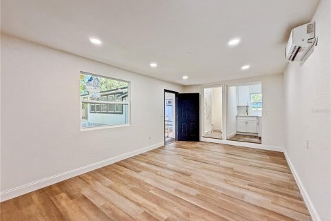 Casa en venta en Clermont, Florida, 5 dormitorios, 137.87 m2 № 2237474 - foto 29