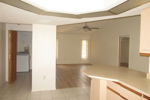 Casa en alquiler en North Port, Florida, 3 dormitorios, 168.06 m2 № 1744749 - foto 3