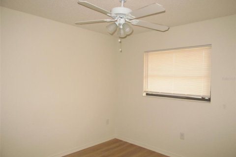 Casa en alquiler en North Port, Florida, 3 dormitorios, 168.06 m2 № 1744749 - foto 17